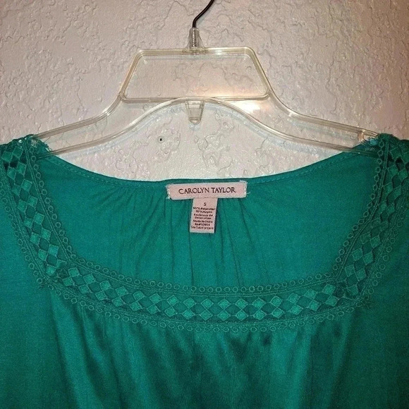 Carolyn Taylor Shirt Women's Small Green Top 3/4 Sleeve Relaxed - Picture 3 of 5